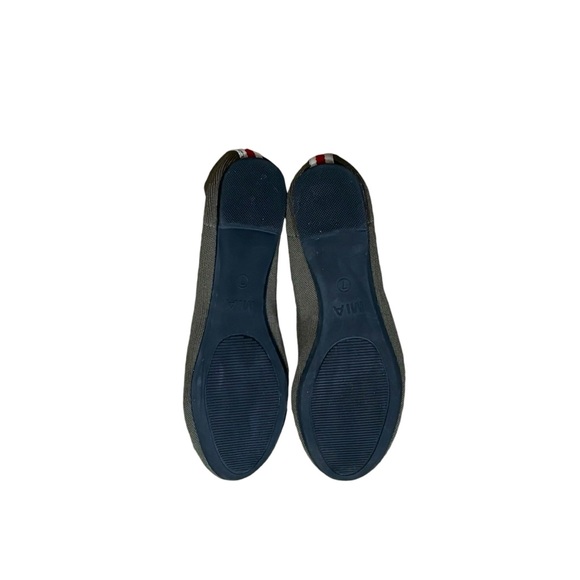 MIA Aubrie Green Flyknit Ballet Flats with Racing Stripes on Heel Size 7 - Picture 6 of 6